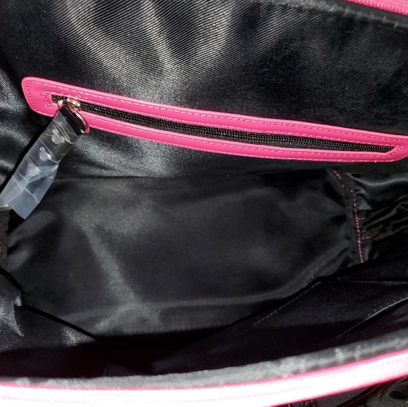 Minnie Loves Mickey Loungefly Purse - Picture 10 of 10